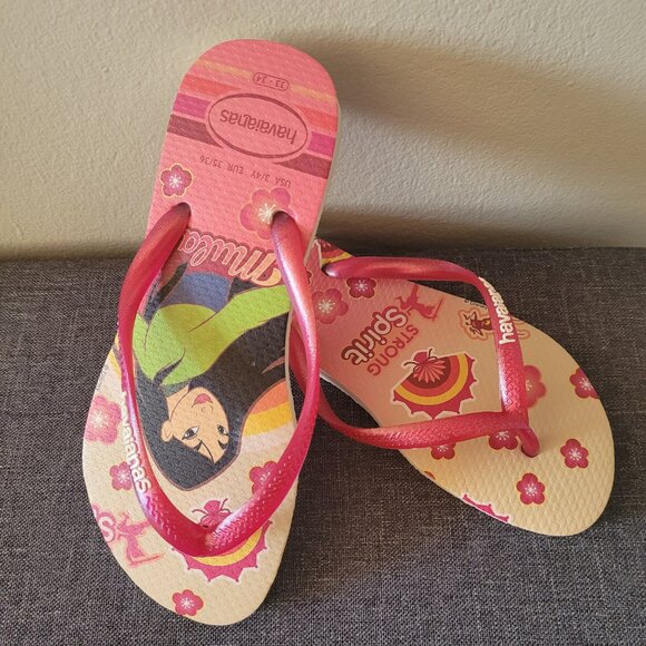 Havaianas Mulan Red & Beige 'Strong Spirit' Girl's Flip Flop size 3 - 4 Y - Picture 5 of 6